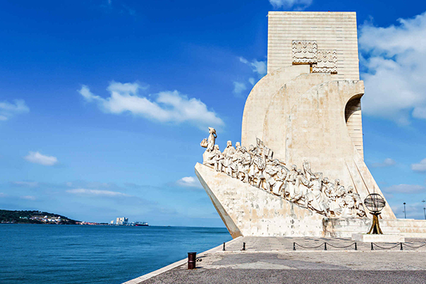 A photograph of the Padrão dos Descobrimentos, in Belém, Lisbon.