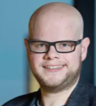 Headshot of Markus Löchtefeld.